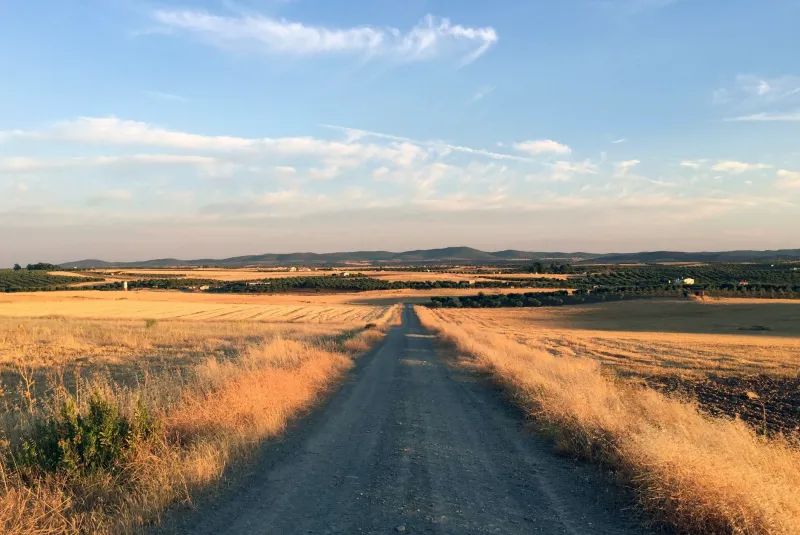Vía de la Plata: más de mil kilómetros en soledad desde Sevilla hasta Santiago de Compostela